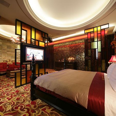 Dubai Villa Motel Daya Quarto foto